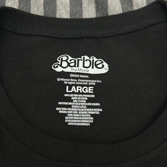 Barbie | Graphic “Hi, Allan!” Kids T-Shirt | Size Large - Picture 3 of 4